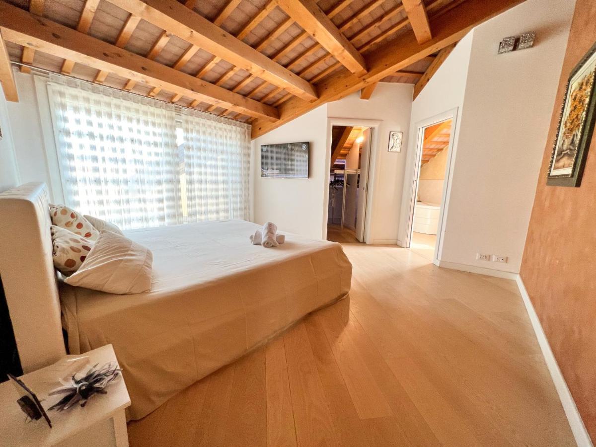 Apartamento ERMAN HOUSE mansarda sulla Riviera del Brenta Dolo Exterior foto
