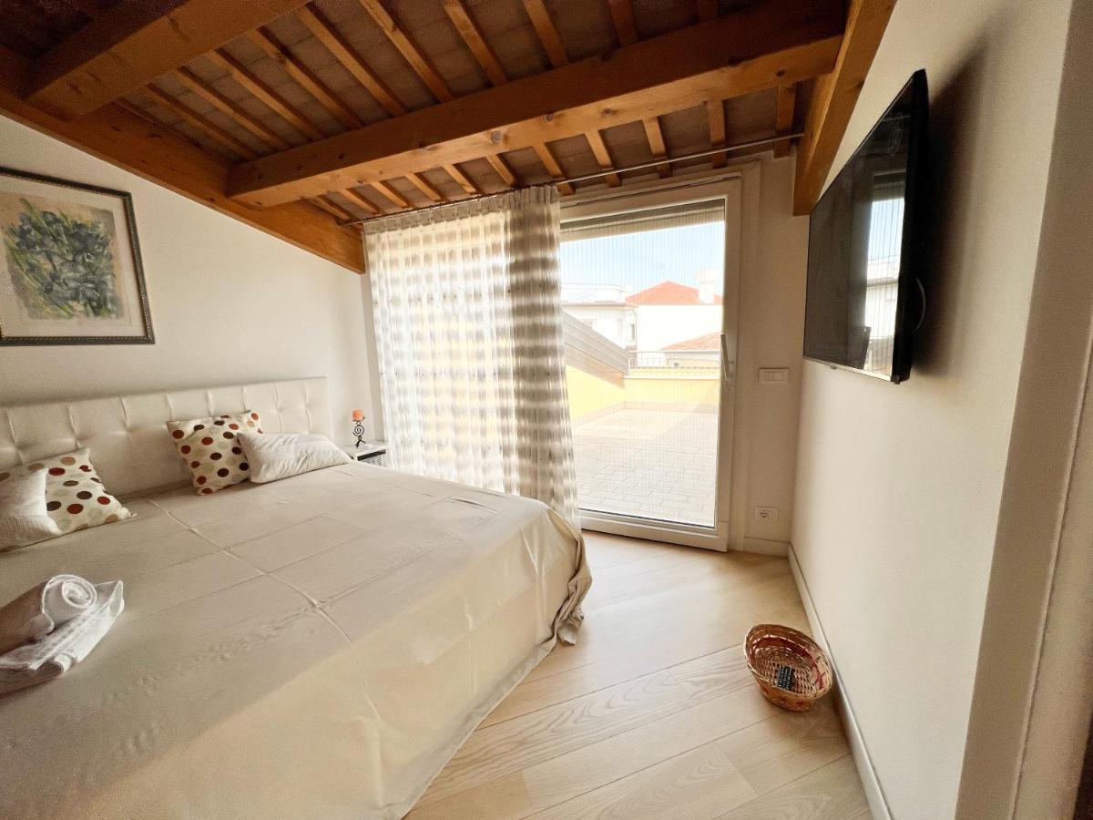 Apartamento ERMAN HOUSE mansarda sulla Riviera del Brenta Dolo Exterior foto